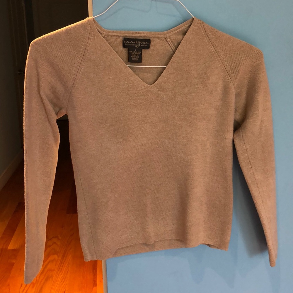 Banana Republic 100% Wool Sweater